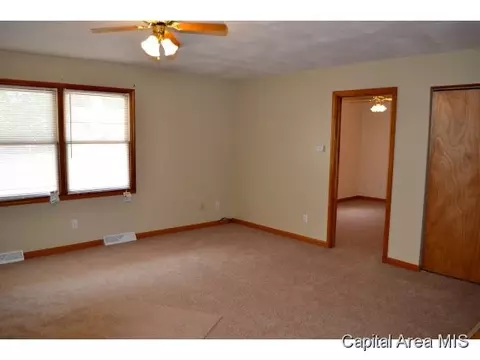 3124 Lakeshire, Springfield, IL 62707 photo 4