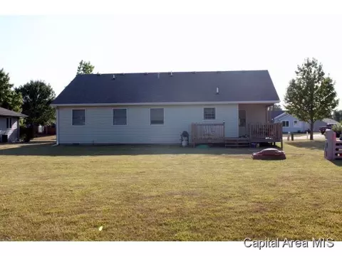 802 N Bitterroot, Athens, IL 62613 photo 11