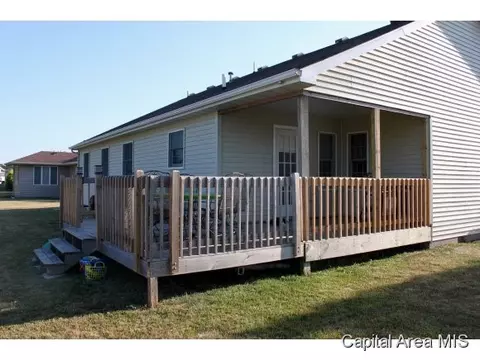 802 N Bitterroot, Athens, IL 62613 photo 12