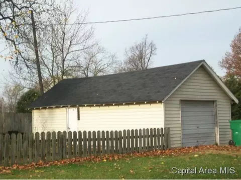 310 SE Third, Morrisonville, IL 62546 photo 2