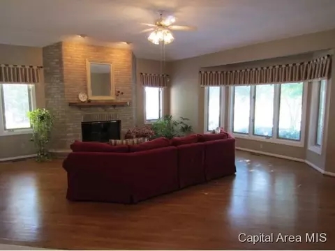 5201 Wildcat Run, Springfield, IL 62711 photo 5