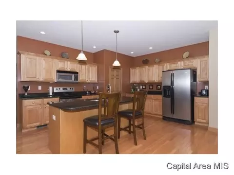 3605 Carnoustie Dr, Springfield, IL 62712 photo 5