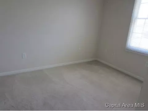2020 Halifax, Springfield, IL 62703 photo 11