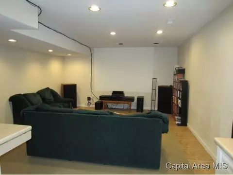 2020 Halifax, Springfield, IL 62703 photo 12