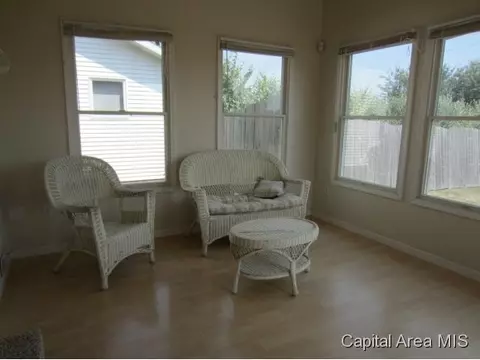 2020 Halifax, Springfield, IL 62703 photo 3