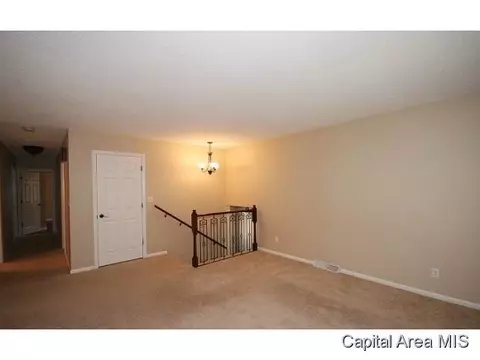 3326 S Park Avenue Ct, Springfield, IL 62704 photo 5