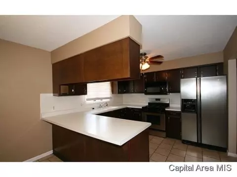 3326 S Park Avenue Ct, Springfield, IL 62704 photo 6