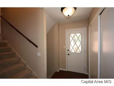 3326 S Park Avenue Ct, Springfield, IL 62704 photo 4