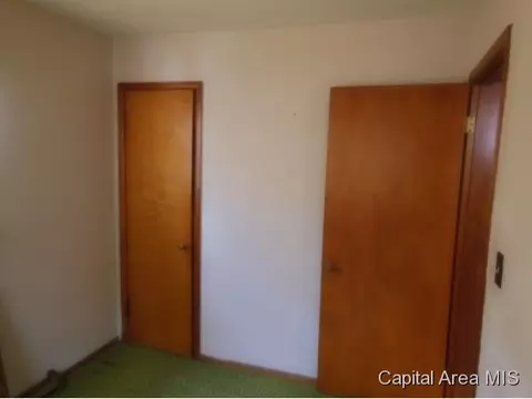 2165 S 14th, Springfield, IL 62703 photo 8