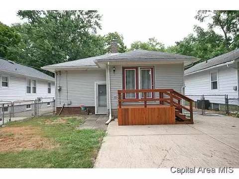 2029 Lowell, Springfield, IL 62704 photo 3