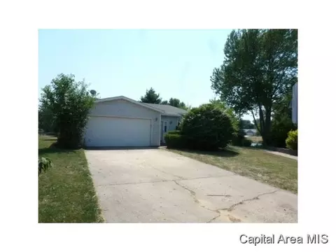 2704 Mead Dr, Springfield, IL 62707 photo 1