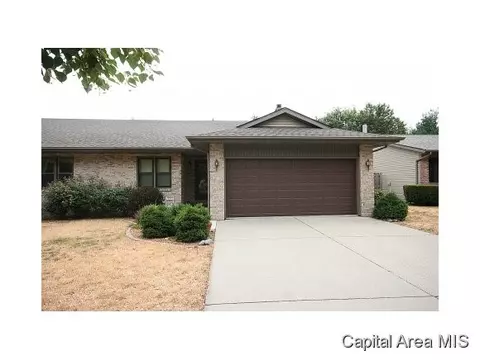 2402 Checkerberry Ln, Springfield, IL 62711 photo 1
