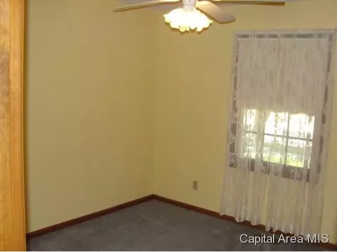 100 Walnut Valley Dr, Springfield, IL 62707 photo 12