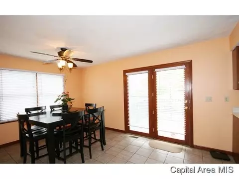 3105 Widbey Ct, Springfield, IL 62704 photo 6