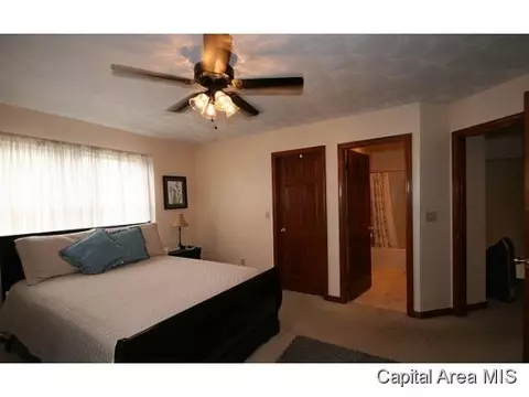 3105 Widbey Ct, Springfield, IL 62704 photo 8