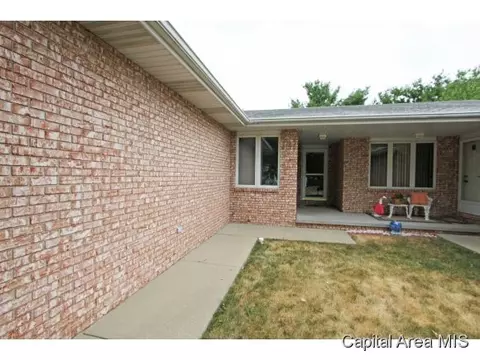 5212 Carlton, Springfield, IL 62703 photo 2