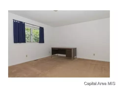 2525 Argonne Ave, Springfield, IL 62704 photo 12
