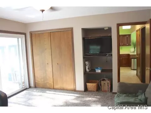 39 Harbauer Ln, Springfield, IL 62702 photo 11