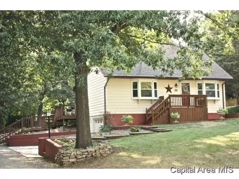 39 Harbauer Ln, Springfield, IL 62702 photo 2