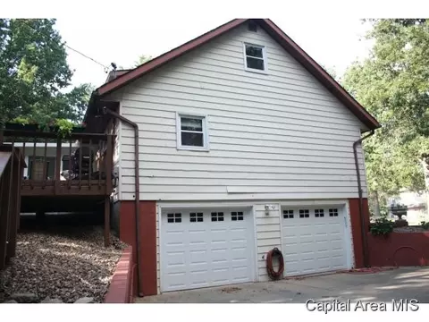 39 Harbauer Ln, Springfield, IL 62702 photo 3