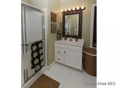 2329 S Spg, Springfield, IL 62703 photo 8