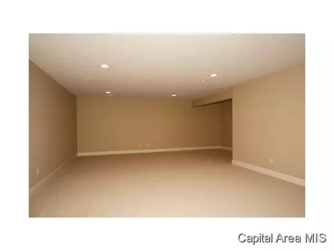 5528 Legacy Ln, Springfield, IL 62711 photo 24