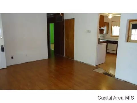 1821 Bertman, Springfield, IL 62702 photo 7