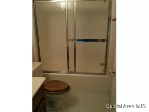 104 Brookside Pl, Springfield, IL 62704 photo 17