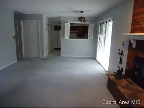 104 Brookside Pl, Springfield, IL 62704 photo 7