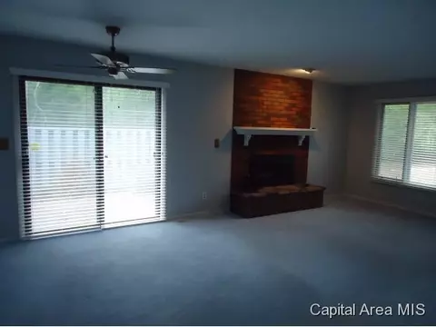 104 Brookside Pl, Springfield, IL 62704 photo 6
