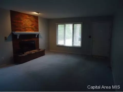 104 Brookside Pl, Springfield, IL 62704 photo 5