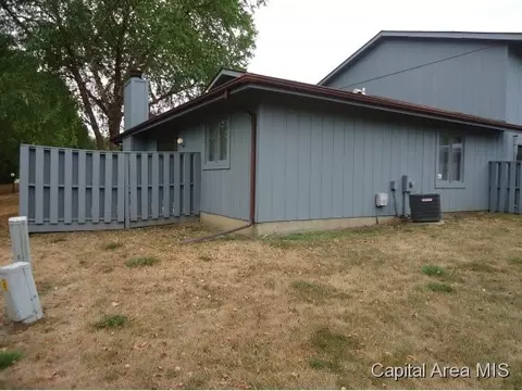 104 Brookside Pl, Springfield, IL 62704 photo 3