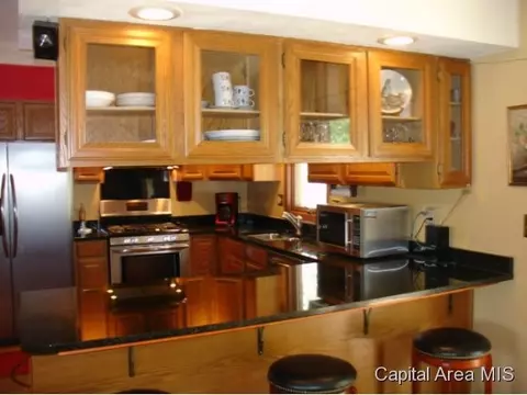 3213 Ivyton, Springfield, IL 62704 photo 2
