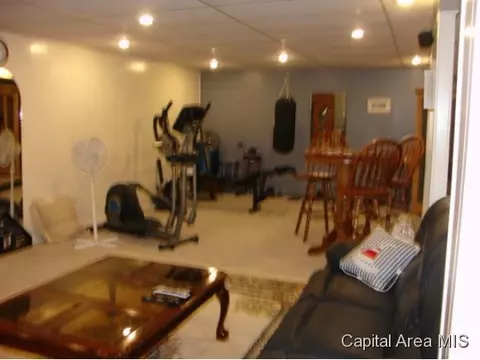 3213 Ivyton, Springfield, IL 62704 photo 7