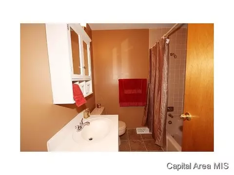 824 Independence Rdg, Springfield, IL 62702 photo 19