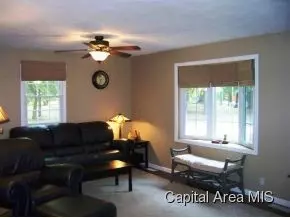 3530 Interurban, Springfield, IL 62707 photo 2