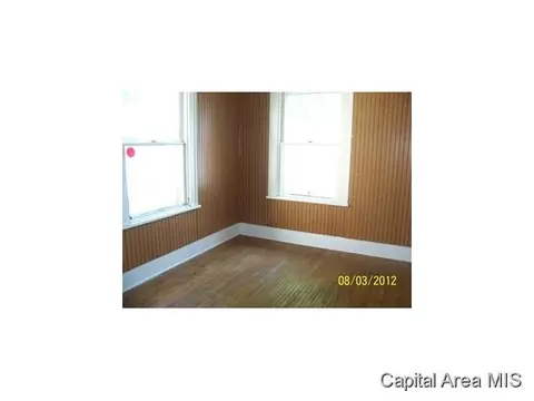 1904 S Douglas, Springfield, IL 62704 photo 6
