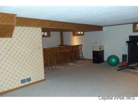 3132 Kemper Dr, Springfield, IL 62704 photo 8