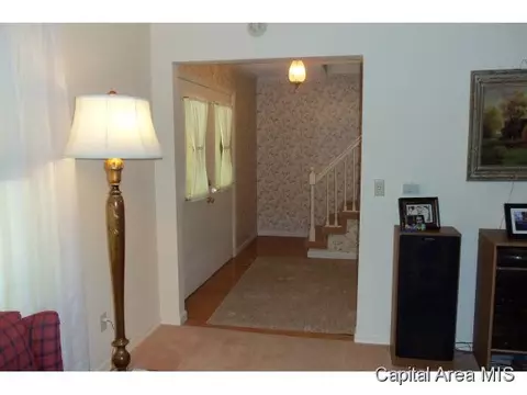 3132 Kemper Dr, Springfield, IL 62704 photo 7