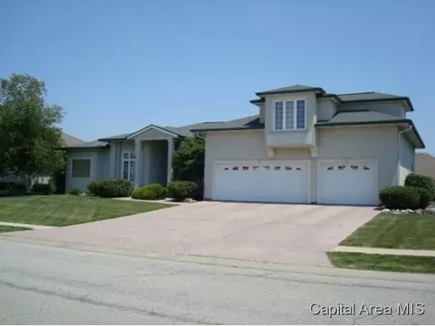 4704 Blackwolf Rd, Springfield, IL 62711 photo 1