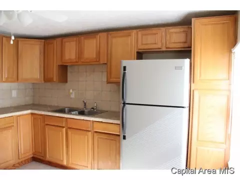 517 Ridgely, Springfield, IL 62702 photo 3