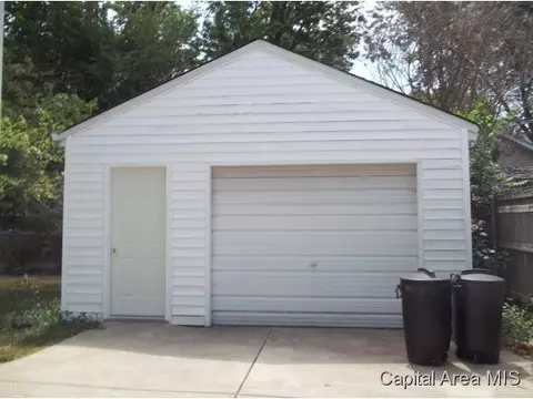 32 Dawn Dr, Springfield, IL 62702 photo 8
