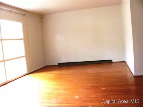 74 Circle Dr, Springfield, IL 62703 photo 6