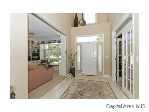 608 Woodbridge, Springfield, IL 62711 photo 3