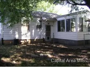 1625 N 19th, Springfield, IL 62702 photo 2