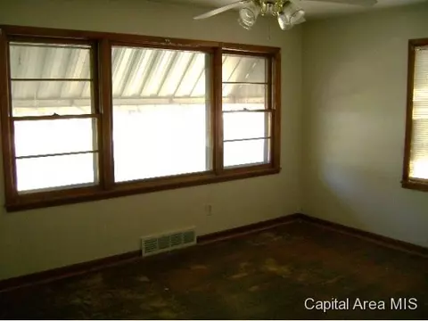 1625 N 19th, Springfield, IL 62702 photo 6