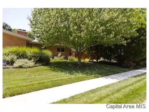 2101 Briarcliff Dr, Springfield, IL 62704 photo 23