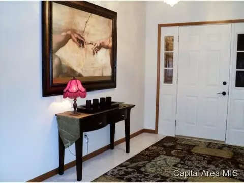 6251 Thresher, Springfield, IL 62712 photo 10