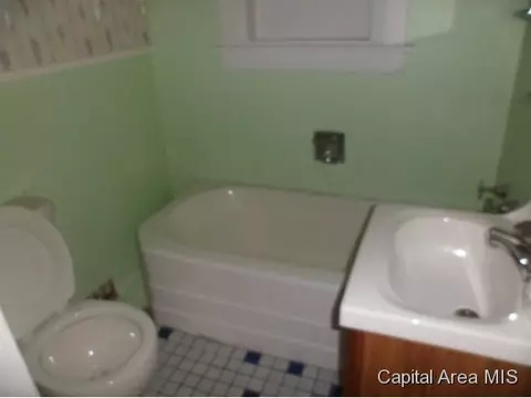 1014 N 1st, Springfield, IL 62702 photo 3