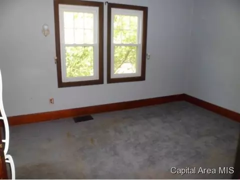 1014 N 1st, Springfield, IL 62702 photo 4